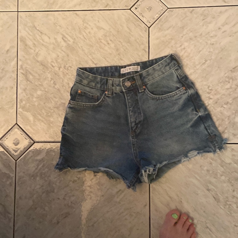 Short denim pant